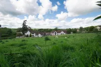 The White Horse Inn Hotels in Calne