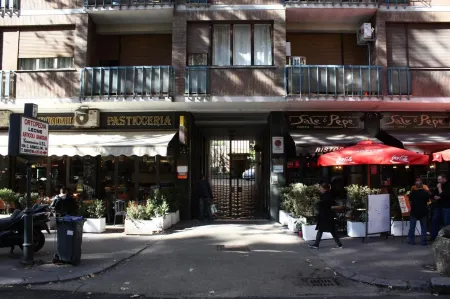 Trastevere Rooms Отели рядом с достопримечательностью «Pavart»