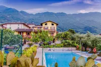 Agritur Michelotti Giancarlo Hotels in Drena