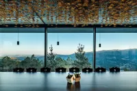 Casa de São Lourenço - Burel Panorama Hotel - Member of Design Hotels