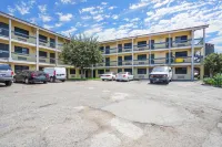 La Quinta Inn by Wyndham Costa Mesa / Newport Beach - parking