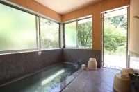 Yadori Onsen Iyashinoyu Hotels in Hashimoto
