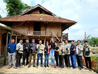 Frontier Hostel & Tours Hotels near Huoi Pha Lake