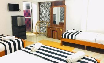 Aura City Hostel