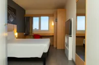 Ibis Porto Alegre Assis Brasil Hotels in Porto Alegre