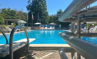 Mondial Park Hotel