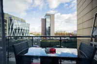 Red Hotel Riviera Suite&Lake - ที่มีสปา