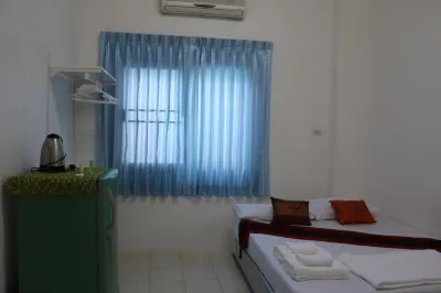 J Home Apartment Hadyai Отели в г. 