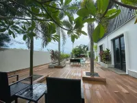 Onyx Hotel & Villa Hotels near Bintang Beach
