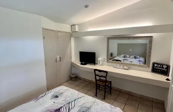 德拉薩姆布克紅磨坊酒店