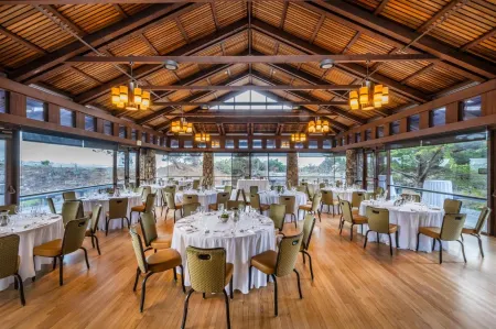 Asilomar Conference Grounds Отели рядом с достопримечательностью «Асиломар Бич Вью»