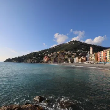 Bosmi Bed&Language Liguria Отели в г. Метропо́льный город Генуя