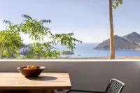 Panorama Serenity Suites - Ocean View