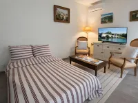La Petite Maison Abigail, Peaceful home in Avignon Hotels in Avignon