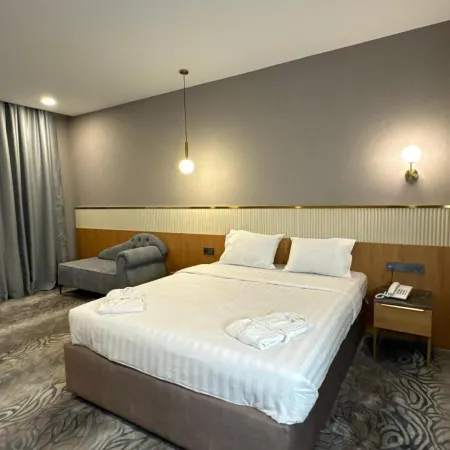 Ozen Palace Hotel