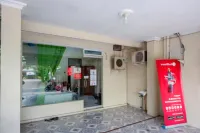 RedDoorz near RSUD Kudus Hotel di Kota Kudus