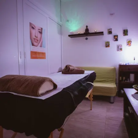 Fauzia B&B Отели в г. Хамрун