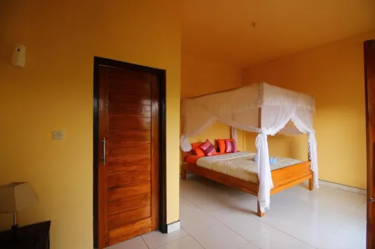 Edy Homestay Kamar Photos