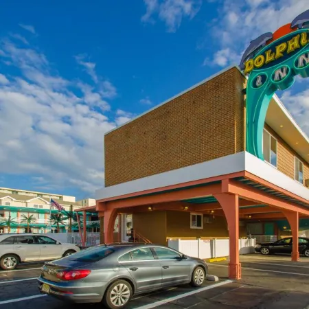 Dolphin Inn