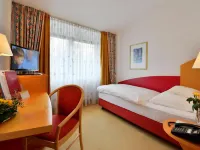 Hotel Spiegel Hotels near German Aerospace Center