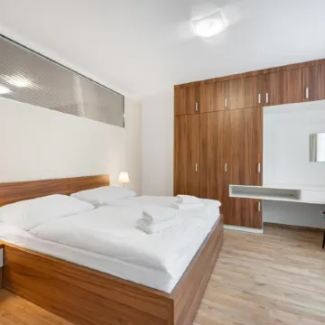 Apart Hotel VIRGO Отели рядом с достопримечательностью «район Братислава I»