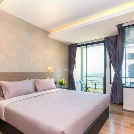 Seed Boutique Hotel Отели рядом с достопримечательностью «Пляж Воннапа»