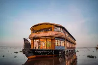 Venice Premium Houseboats Alleppey