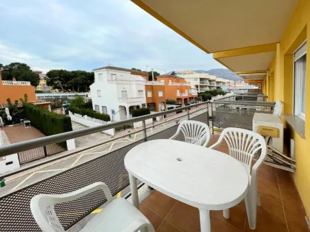 Apartamentos Los Almendros 3000 Отели рядом с достопримечательностью «Castillo de Oropesa del Mar»