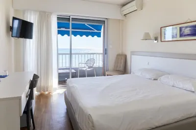Hôtel Le Dauphin Hotel dekat Port de Menton Garavan