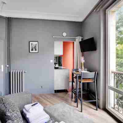 Peaceful studio - 2P -Near the Canal Saint-Martin Rooms