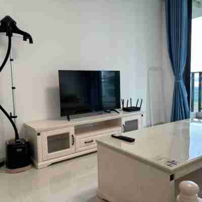 Cozy 2B1R 4pax Condo Forest City 1G-606 Others