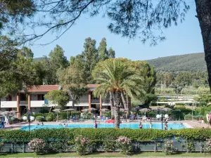 Golfo del Sole Holiday Resort