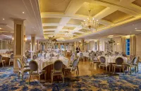 Cork's Vienna Woods Hotel & Villa's