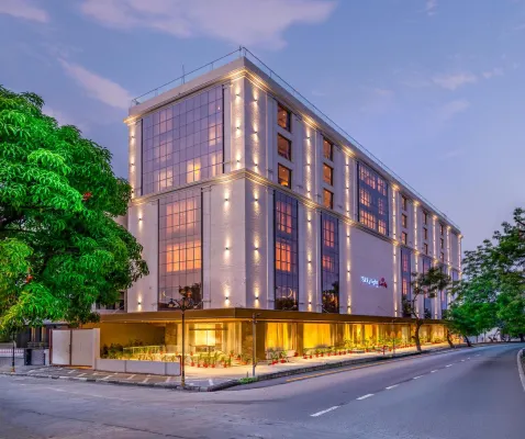 SkkyLight Lords Inn Nanded