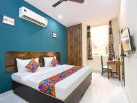 Super Townhouse 28 Отели рядом с достопримечательностью «Офис IndiGo»