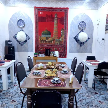 Oybek Hotel