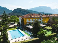 Hotel Campagnola Hotels in Tenno