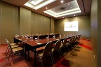 Hotel Gunawangsa Merr Hotels in Rungkut
