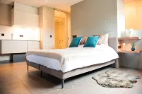 Atelier 24 Hotels in Синт-Питерс-Леув