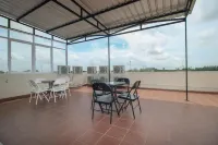 RedDoorz Plus Near Soekarno Hatta Airport Taman Mahkota