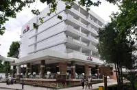 โรงแรมมาริทิม อมีเลีย โรงแรมใน