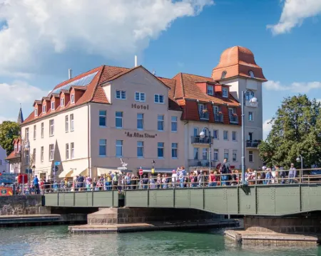Hotel Am Alten Strom Hotéis em Warnemunde