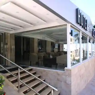 360 Hotel by Fhm Hotel Exterior