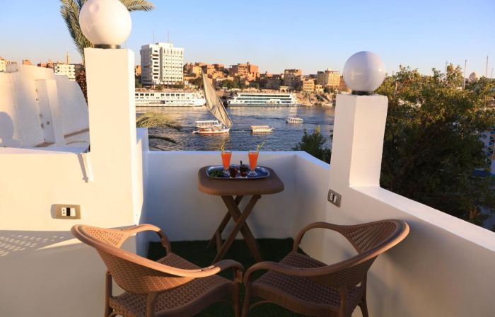 Crystala Guest House
