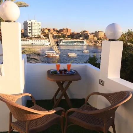 Crystala Guest House