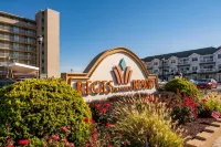 Reges Oceanfront Resort Отели в г. 