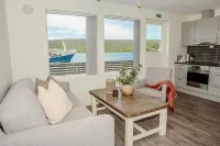 Lyngen Experience Apartments Hotel a 