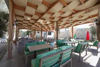 AKBÜK TAŞ Otel Hotels in Akbuk Mahallesi