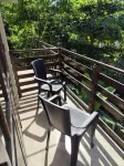 Amlou surf house