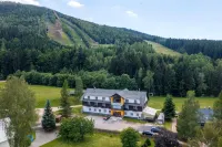 Hotel Harrachov Inn Hotels in der Nähe von Monkey park